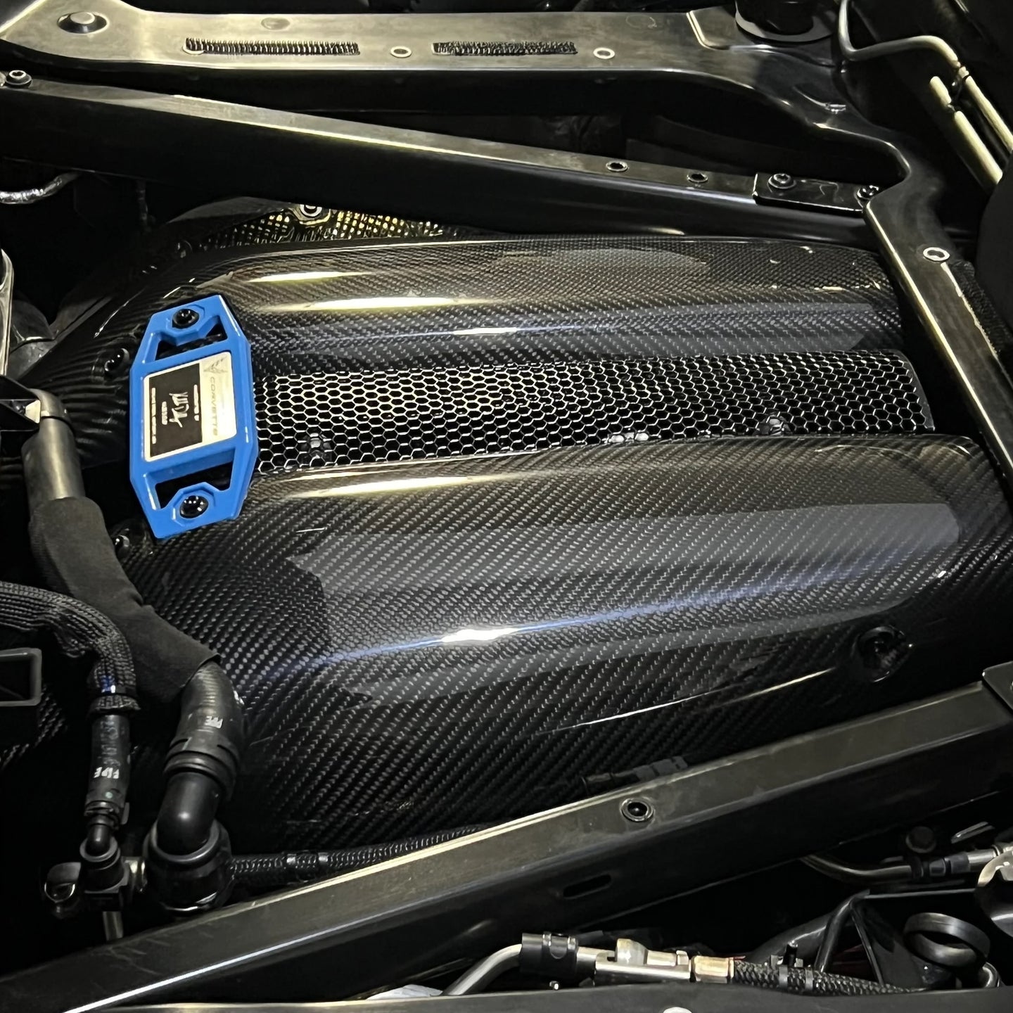 Screen For Middle Throttle bodies For Carbon Fiber LT6 Covers