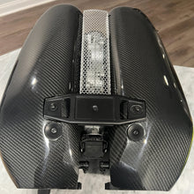 Load image into Gallery viewer, Screen For Middle Throttle bodies For Carbon Fiber LT6 Covers
